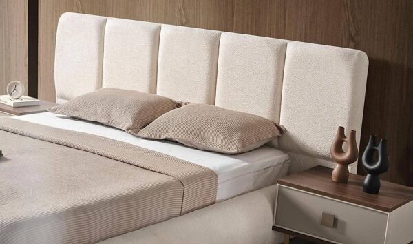 Ciracas Bedframe 2