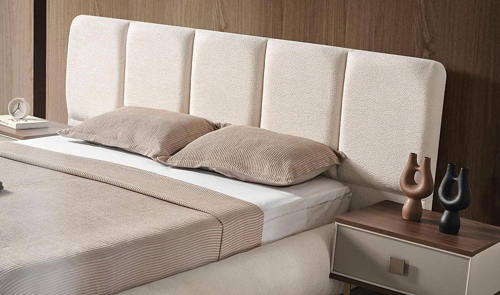 Ciracas Bedframe 2