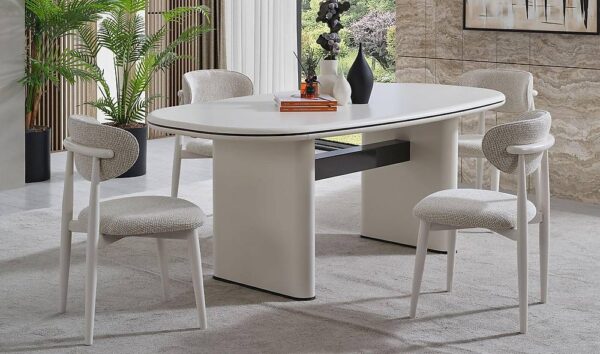 Jakbar Dining Set