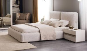 Monas Bedframe