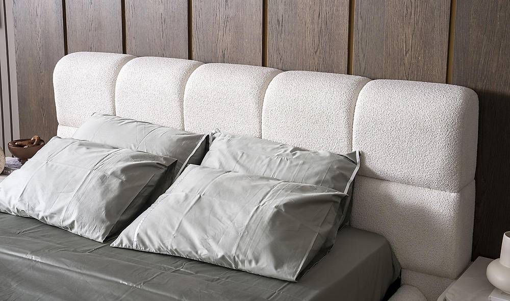Tanjung Priok Bedframe 3