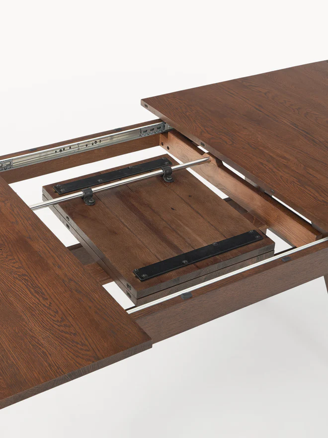 Arunika Dining Table 3