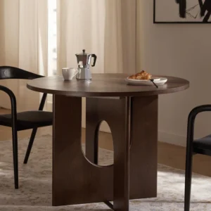 Lira Dining Table