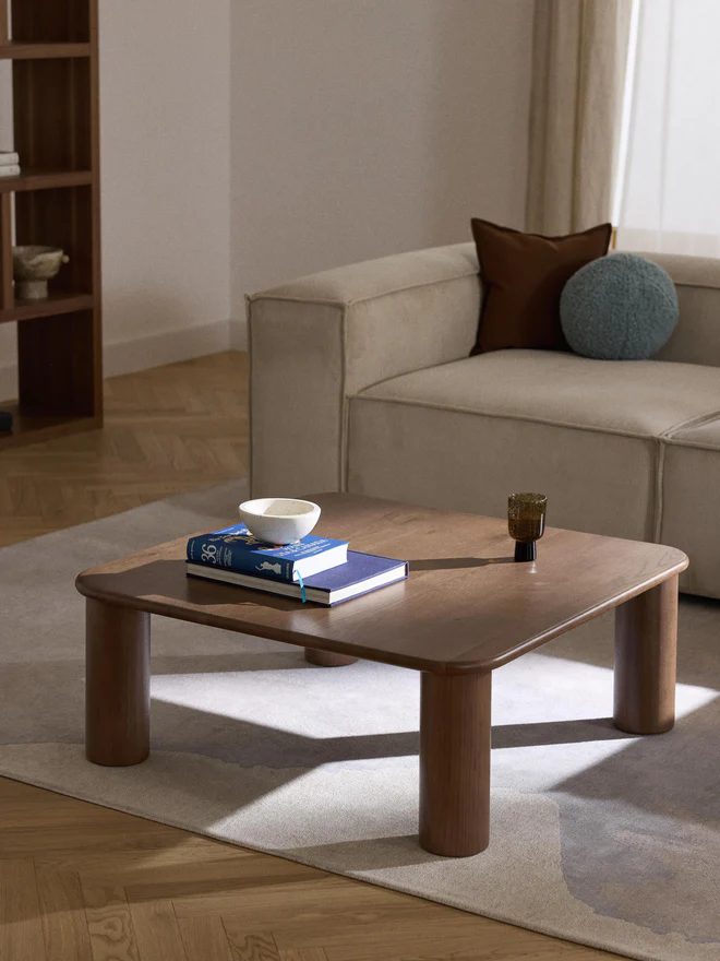 Onoa coffee Table