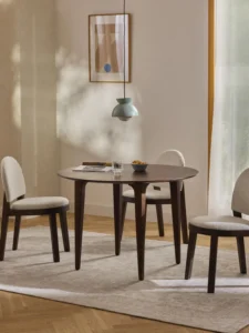 Padmaru Dining Table