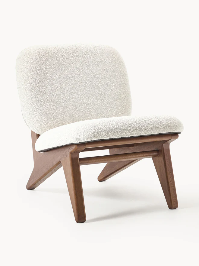 Ushmara Lounge Chair 1