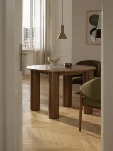 Vano Dining Table