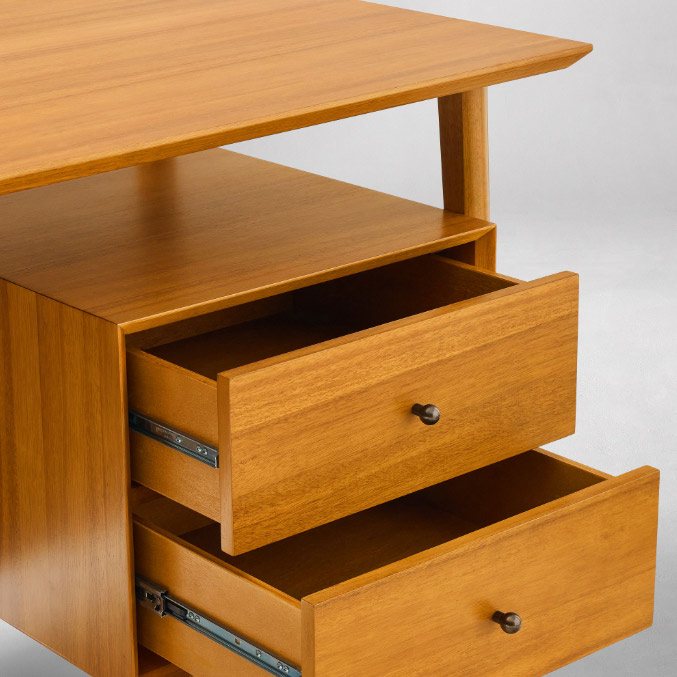 Arden Executive Workbench3