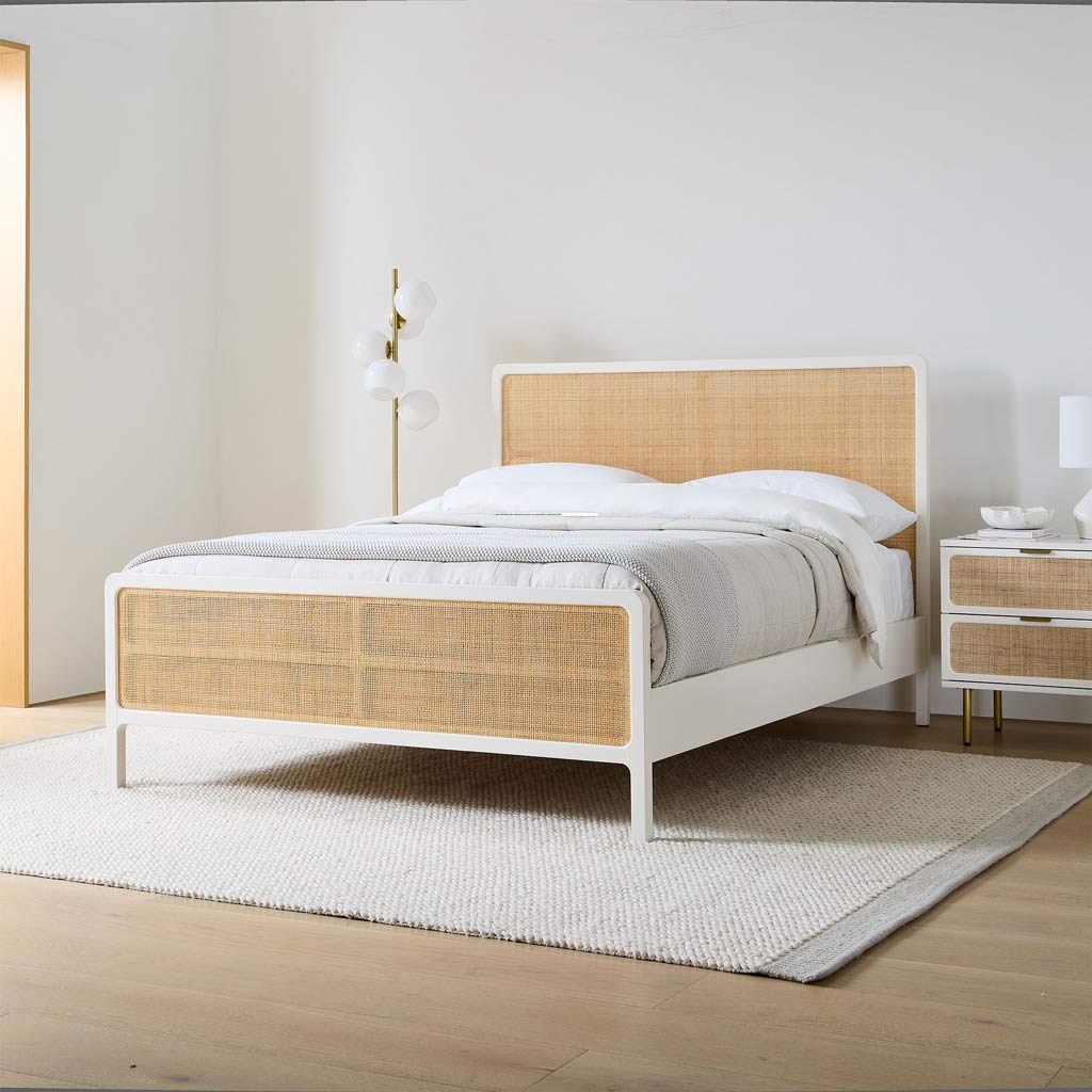 Bed Rotana Aurora Scandinavian1