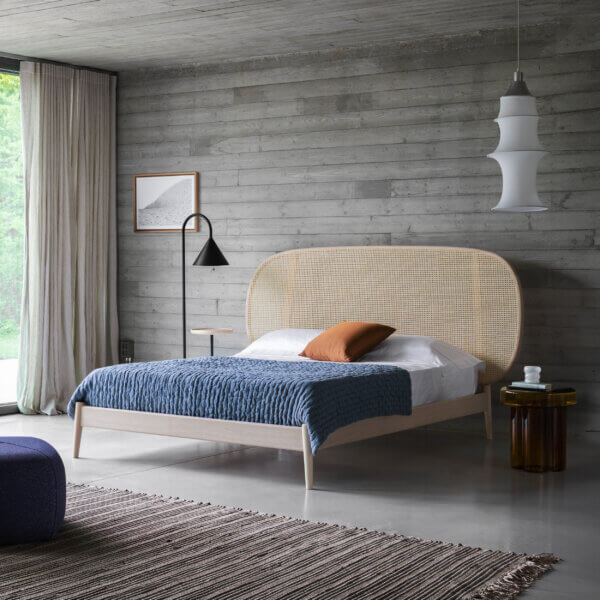 Vienna Cane Bed3