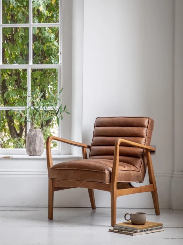 Aren Lounger Chair
