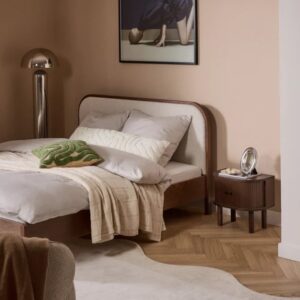 Nightstand Rengganis