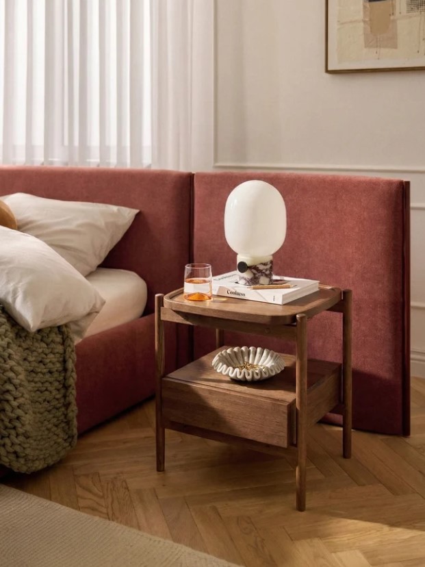 Nightstand Wening
