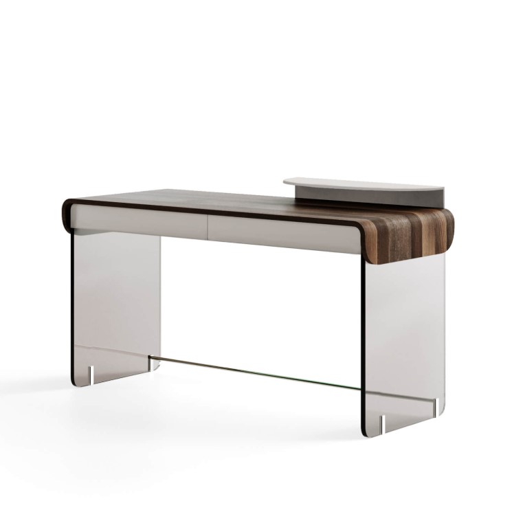 Dresser Arvian 3