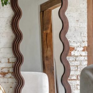 Livia Mirror