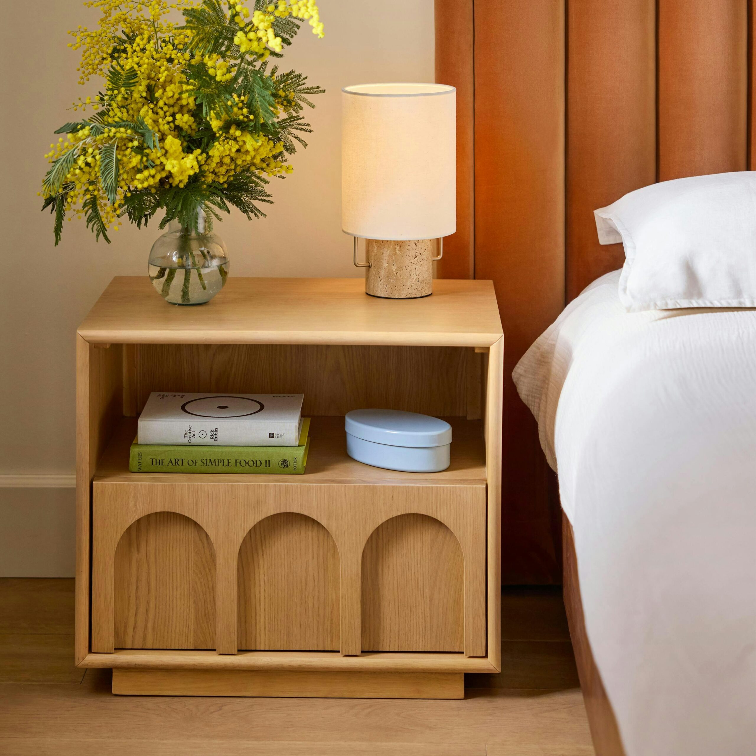 Nightstand Kalandra